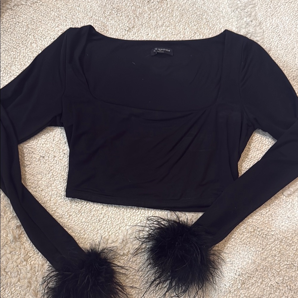 Naked wardrobe Fine Feather Crop Top - Black